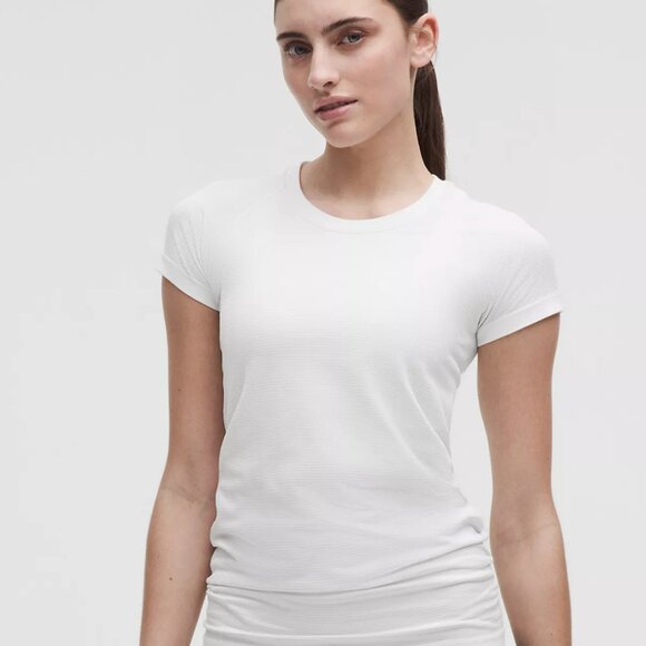 Swiftly Tech Short-Sleeve Shirt Hip Length - Picture 5 of 5